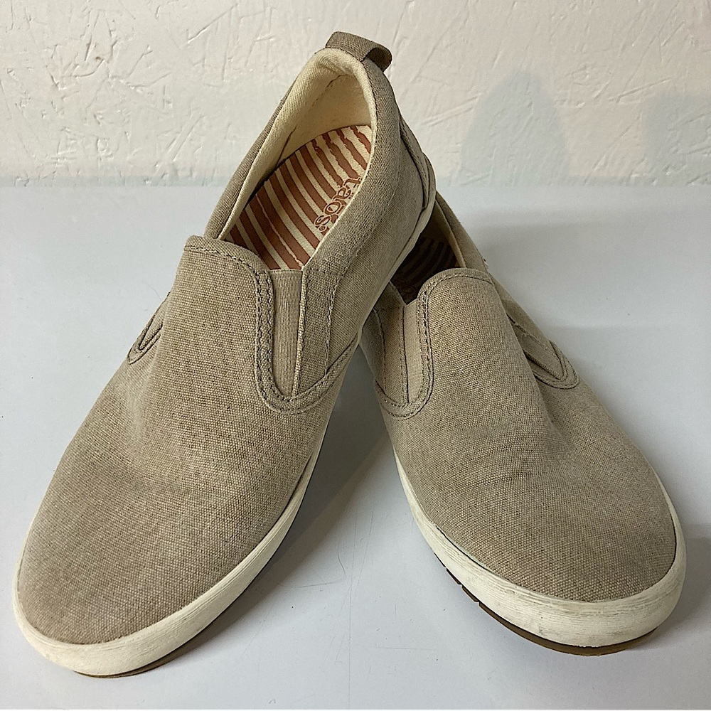 Taos Rubber Sole Women’s Slip-On Tan Wash Canvas Comfort Shoes Size 6 Casual